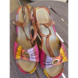 Rockport Wedge Sandals Plaid Multicolor Leather Straps And Buckle Accent Size 7M